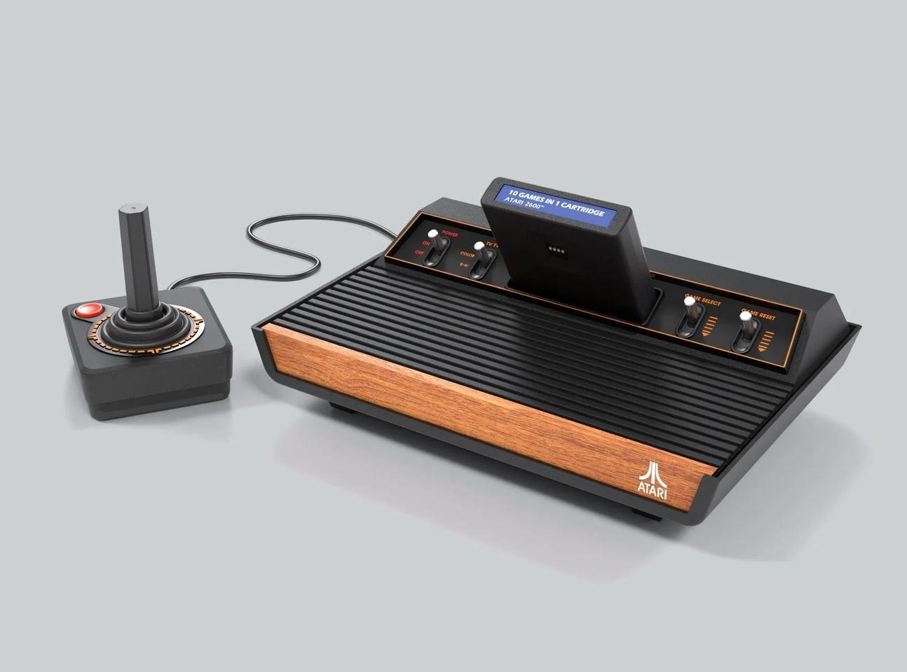 Atari games like it’s 1980 with “faithful recreation” of Atari 2600 console